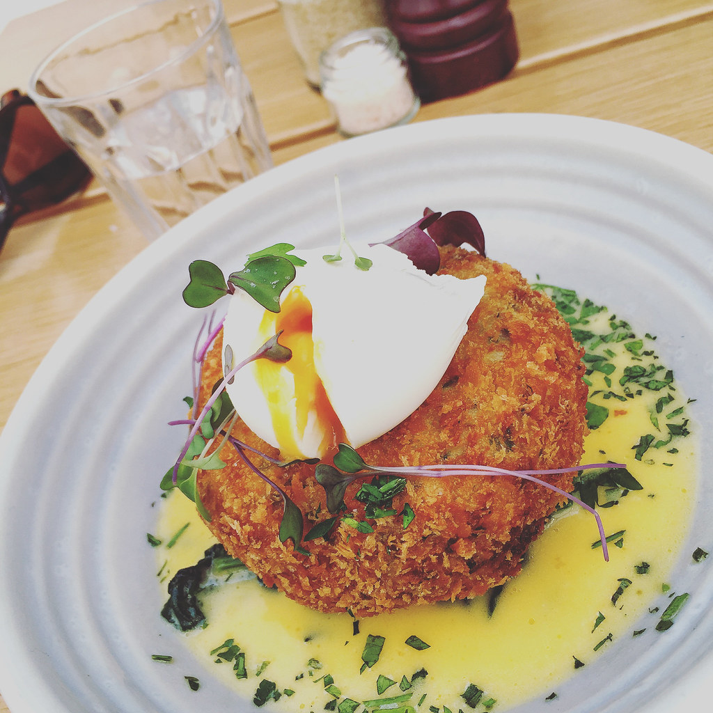 Air Fryer Salmon Fish Cakes